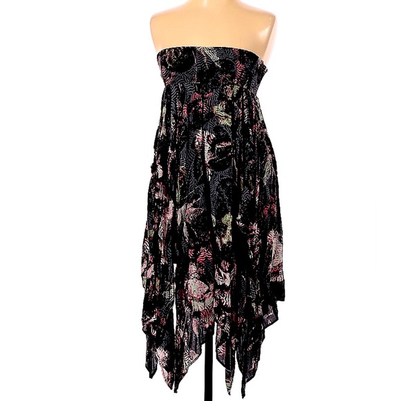 Free People Dresses & Skirts - Free People Floral Strapless Skirt XS